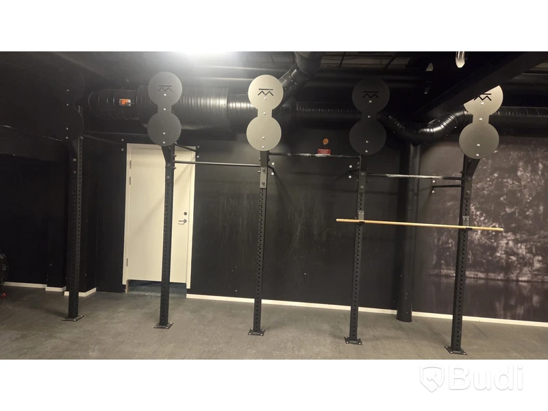 Crossfitrigg Kraftmark med numrerade hål
