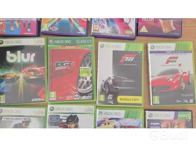 Xbox 360 med Kinect och två handkontroller