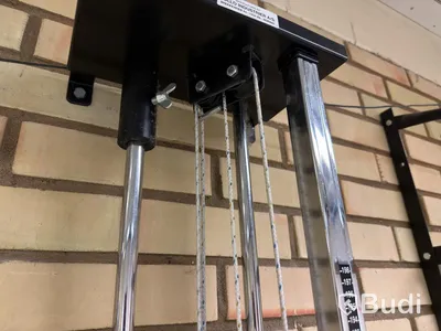 Wall-mounted lat pulldown machine – 2 pcs
