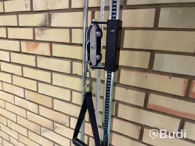 Wall-mounted lat pulldown machine – 2 pcs