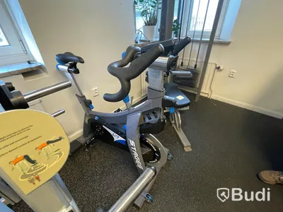 Stages Spinningcykel - i nyskick, cykel 2 av 2