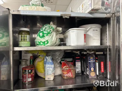 Skåp i rostfritt stål