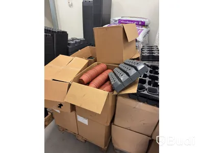 Plastkrukor, odlingstillbehör