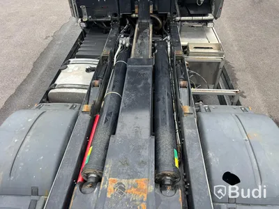 Tridem Hooklift Truck MAN TGX 35.520 8X4-4 BL CH -2023 | JOAB 24-tonne | Plough-equipped