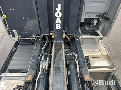 Tridem Hooklift Truck MAN TGX 35.520 8X4-4 BL CH -2023 | JOAB 24-tonne | Plough-equipped