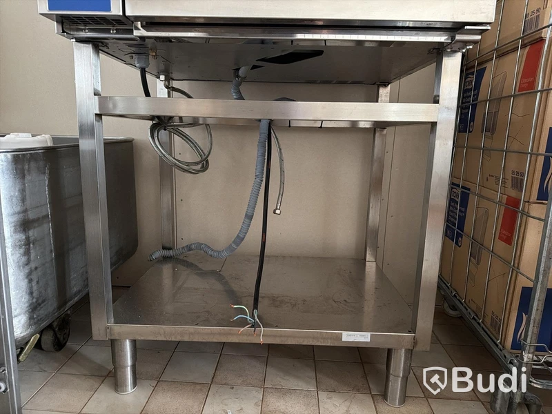 Varmluftsugn Electrolux ECF/E6-0 400V med stativ