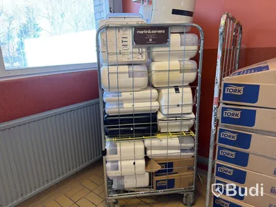 Pappershandduksdispensrar / toalettpappershållare – blandade modeller