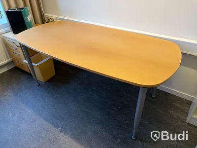 Bord & stolar m.m.