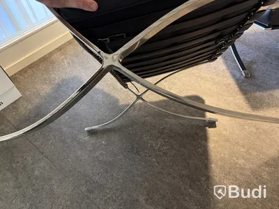 Fåtöljer och bord