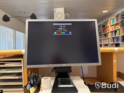 Kunddisk, datorskärm, headset m.m.