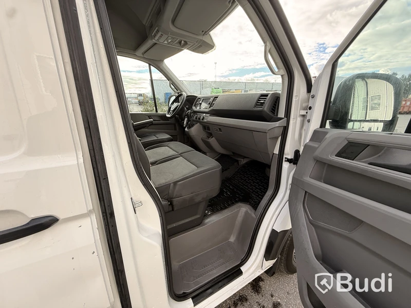 Skåpbil Volkswagen Crafter 35 2.0 TDI -2020 | Automatisk | 140hk