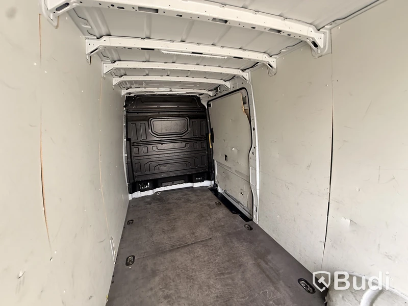 Skåpbil Volkswagen Crafter 35 2.0 TDI -2020 | Automatisk | 140hk