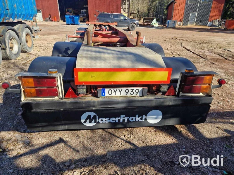 Container trailer MOTORCENTRUM S4 KT 34. 1990