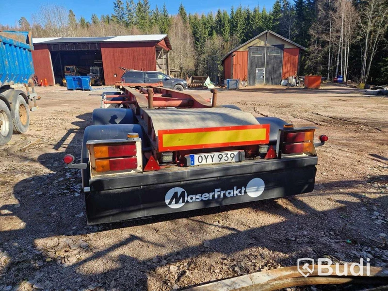 Container trailer MOTORCENTRUM S4 KT 34. 1990