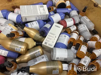Parti med hårvårdsprodukter LOreal