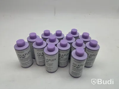 Parti med hårvårdsprodukter Olaplex
