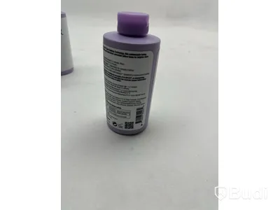 Parti med hårvårdsprodukter Olaplex