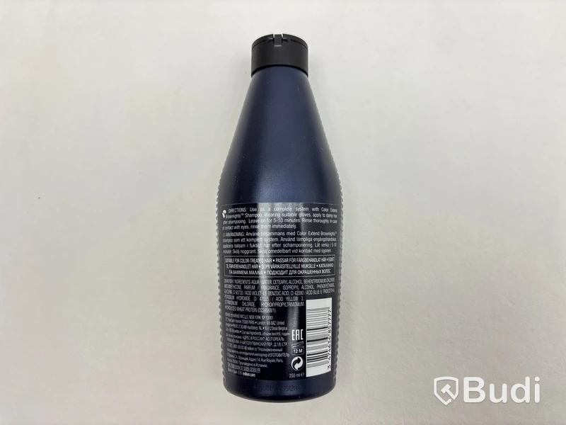 Diverse produkter från Redken