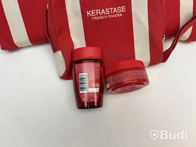 Resenecessär med hårvårdsprodukter Kérastase