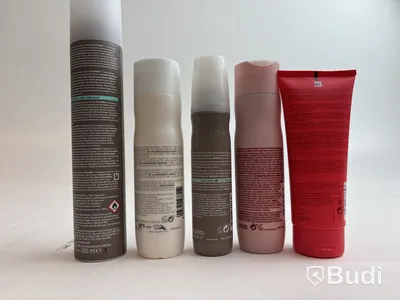 Hårvårdsprodukter WELLA Professionells