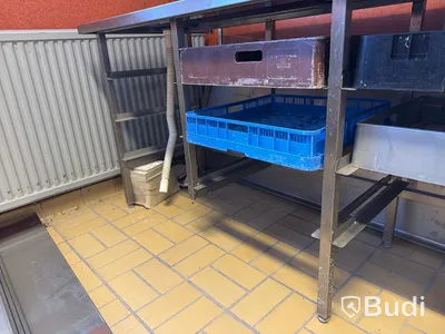Köksbänk rostfritt stål, underhyllor, 5st glasbackar