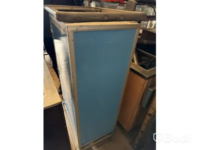 2st Transportskåp för bleck
