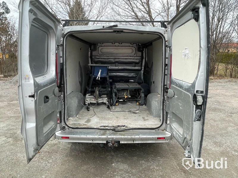 Opel Vivaro 2.9t 2.0 CDTI -2011 | Dragkrok