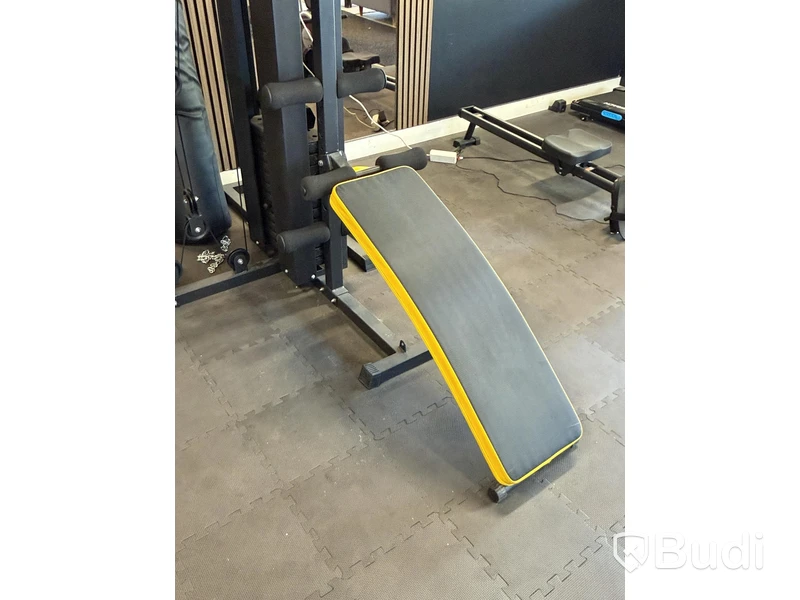 Multi-gym, Dione