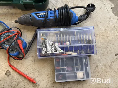 Tool lot with assorted power tools, incl. Bosch