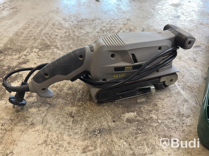 Tool lot with assorted power tools, incl. Bosch