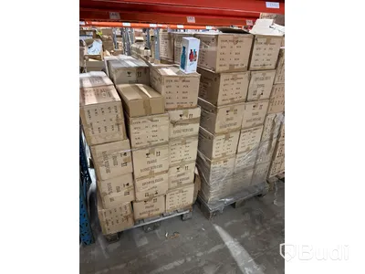 Parti med diverse olika ljusstakar