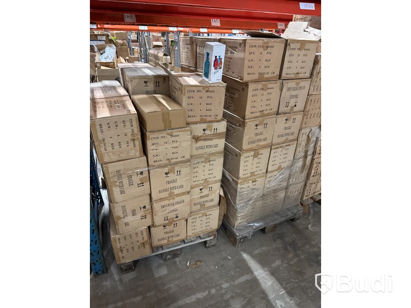 Parti med diverse olika ljusstakar