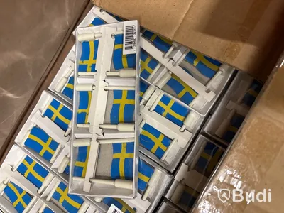Parti med diverse inredningsföremål