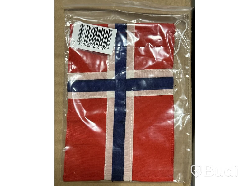 Parti med diverse inredningsföremål