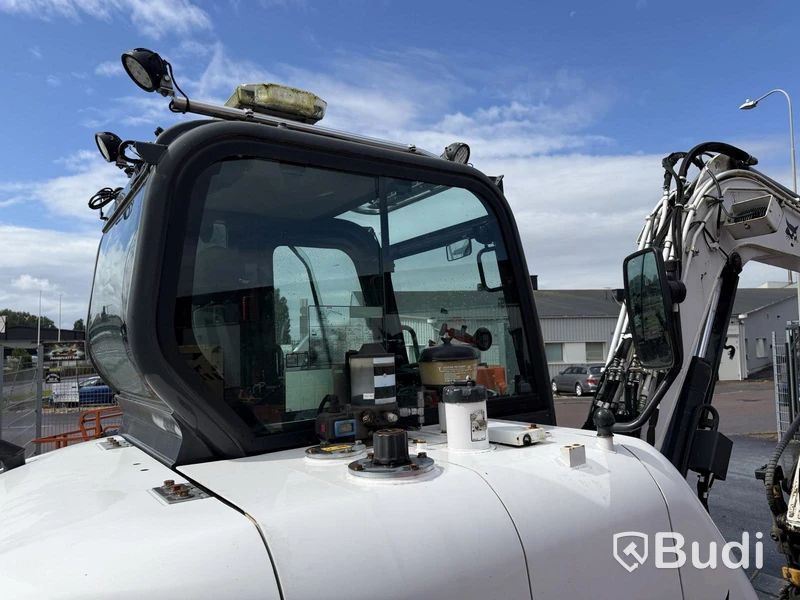 Bobcat E57W wheeled excavator, 2018, 2,155 hours