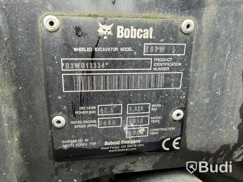 Bobcat E57W wheeled excavator, 2018, 2,155 hours
