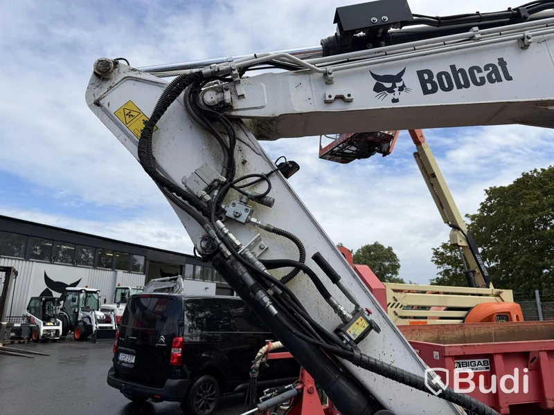Bobcat E57W wheeled excavator, 2018, 2,155 hours