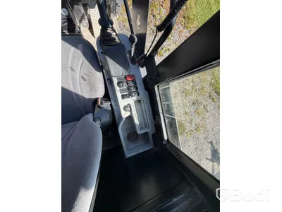JCB Hjullastare 403 år 2020 Med tillbehör Planeringsskopa, Vikplog och Gafflar
