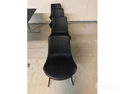 Dansform chairs
