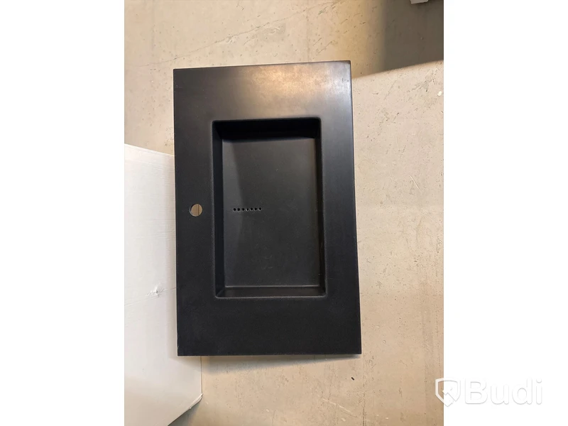 Kuma washbasin