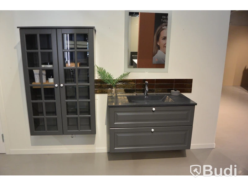 Scandinavian Classic Bathroom Vanity Unit