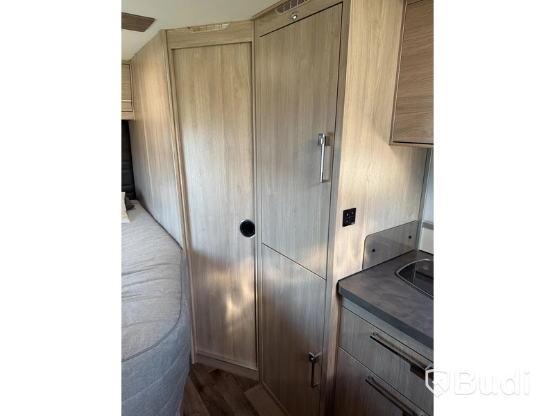 Husbil KABE TM 750 LXL Royal 2023 – Fullutrustad | 972 mil | B-körkort