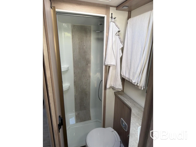Husbil KABE TM 750 LXL Royal 2023 – Fullutrustad | 972 mil | B-körkort
