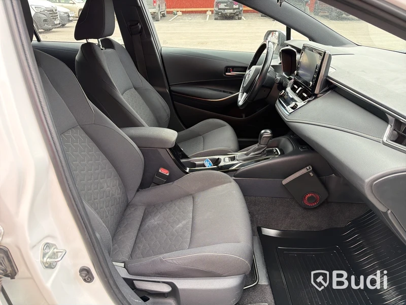 Hybrid Toyota Corolla Touring Sports 1.8 (122 hk) – 2020 – Automat