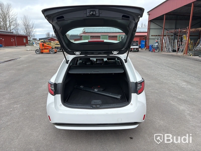 Hybrid Toyota Corolla Touring Sports 1.8 (122 hk) – 2020 – Automat