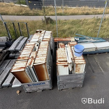 Hyllsystem ca 100 m. hyllplan