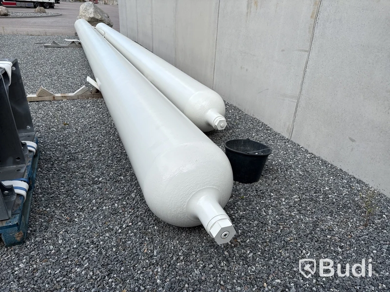 18 tuber/gasförråd med tubställningar för vätgas Tenaris 2023 (18 pcs gas cylinders for hydrogen)