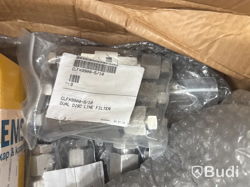 Parti reservdelar & tillbehör till vätgastankstationer / Assorted spare parts and accessories for hydrogen refueling stations