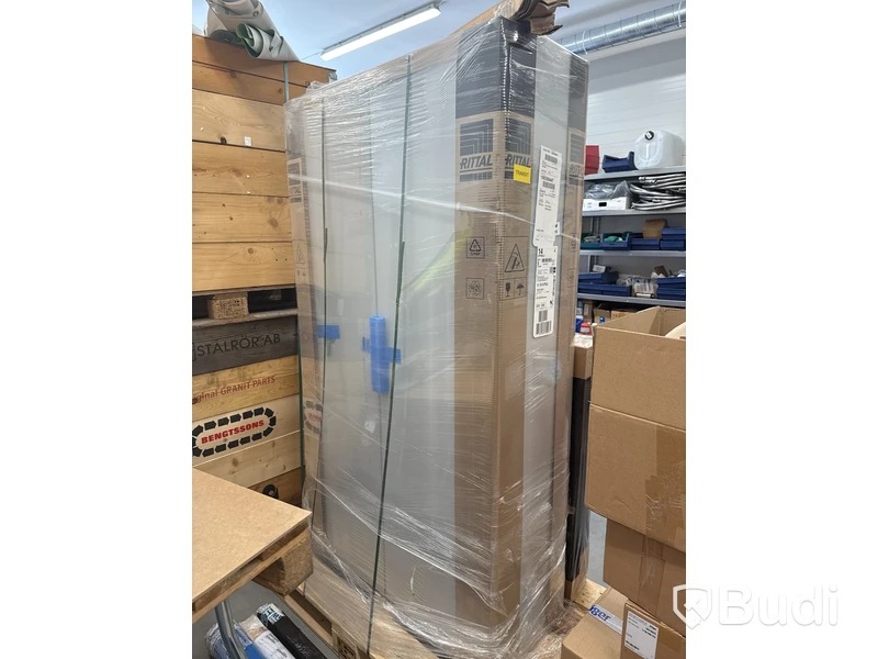 Parti reservdelar & tillbehör till vätgastankstationer / Assorted spare parts and accessories for hydrogen refueling stations