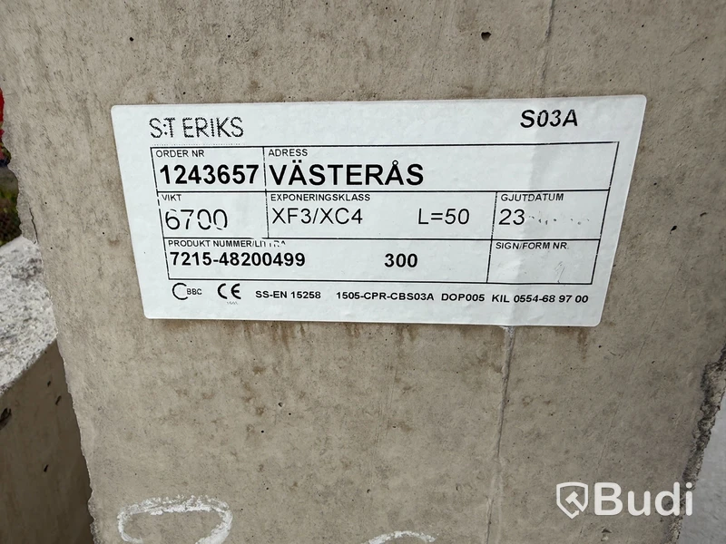 13 st prefabricerade betongelement/L-stöd S:t Eriks